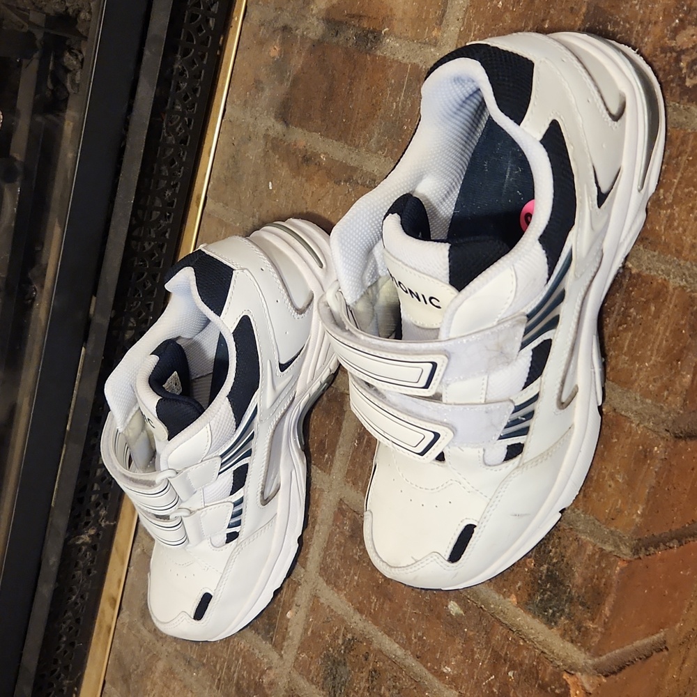 Vionic Mens Albert Orthopedic Velcro Closure Tennis Shoes Leather Upper Size 9.5